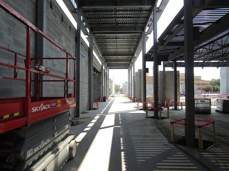 Main Corridor A1002